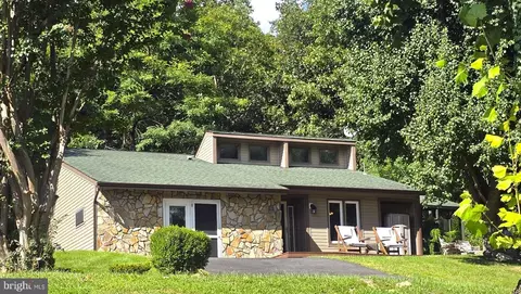 152 Richmond Rd, Front Royal, VA 22630