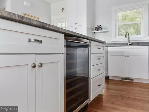 Kitchen - 67 Barbara Dr, Front Royal, VA 22630 photo 5 of 5