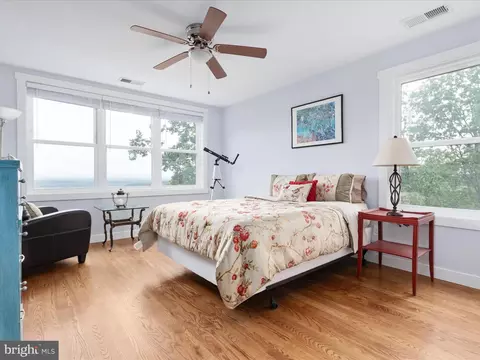 Bedroom - 67 Barbara Dr, Front Royal, VA 22630 photo 4 of 7