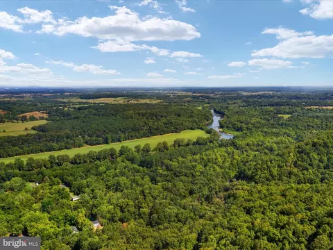 View/Area - 67 Barbara Dr, Front Royal, VA 22630 photo 11 of 16