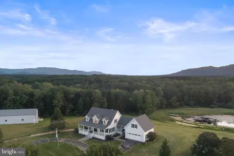 414 Simons Way, Front Royal, VA 22630