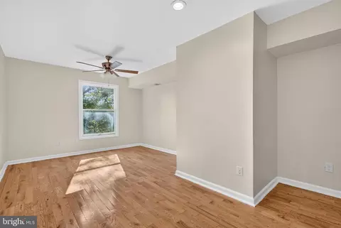 Bedroom - 5 Crestview Dr, Front Royal, VA 22630 photo 3 of 3