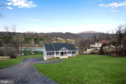67 Creek Rd, Front Royal, VA 22630