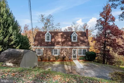 66 Highland Park Ln, Front Royal, VA 22630