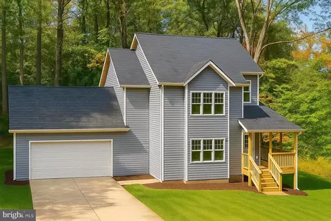 108 Pippin Ct, Linden, VA 22642