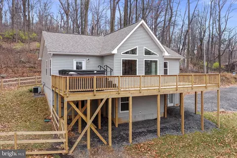 401 Bragg Dr, Front Royal, VA 22630