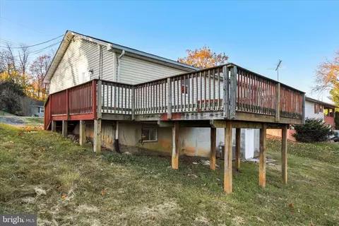 210 E 19th St, Front Royal, VA 22630 photo 32