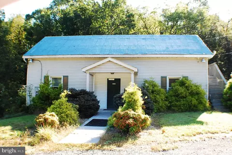 10358 Stonewall Jackson Hwy, Front Royal, VA 22630