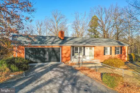 1517 Kendrick Ford Rd, Front Royal, VA 22630