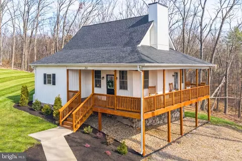 261 Sunset Village Rd, Front Royal, VA 22630
