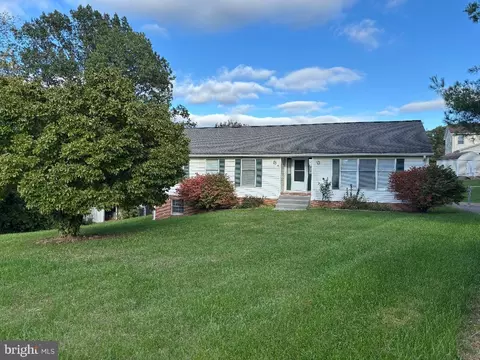 36 Ashlawn Ct, Front Royal, VA 22630