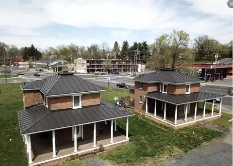 602 And 604 Radham St, Front Royal, VA 22630