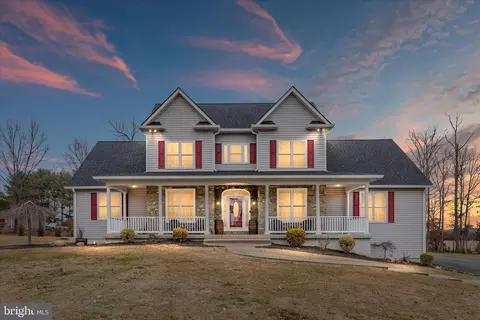 152 Laura Ln, Front Royal, VA 22630