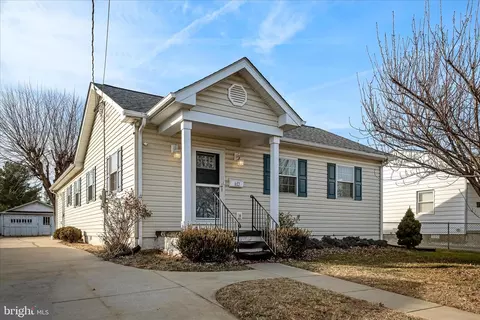 412 Belair Ave, Front Royal, VA 22630