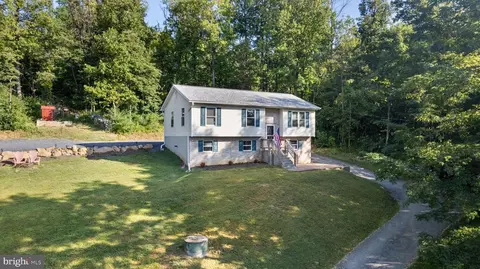 247 Arrowood Rd, Linden, VA 22642