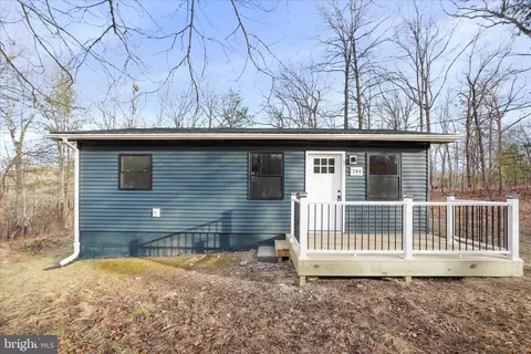 244 Hickory Rd, Front Royal, VA 22630