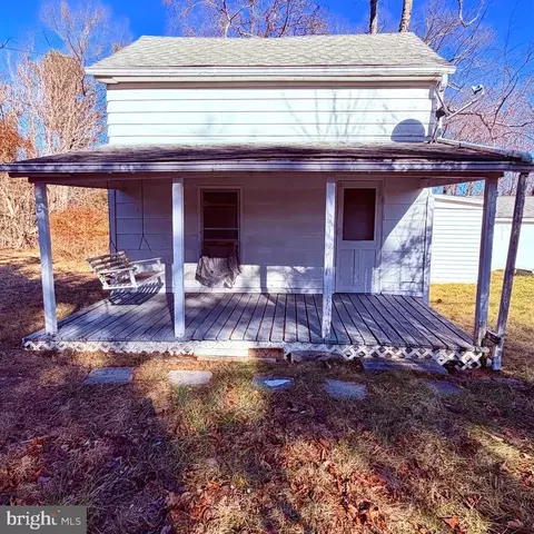 2965 Rivermont Dr, Front Royal, VA 22630