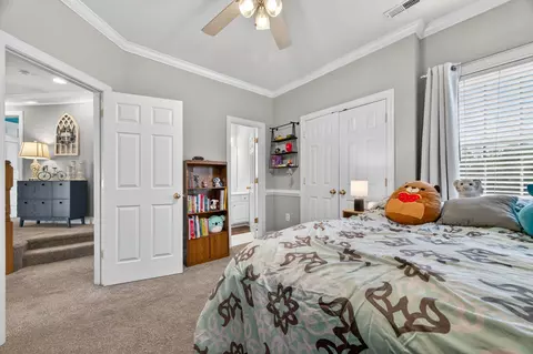 Bedroom - 4 Jackson Pl, Middletown, VA 22645 photo 2 of 10