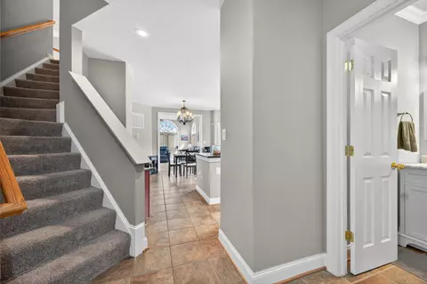 Entry Way - 4 Jackson Pl, Middletown, VA 22645 photo 7 of 14