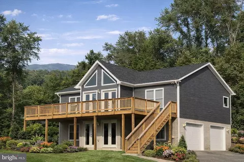 170 Forest Rd, Lake Frederick, VA 22630