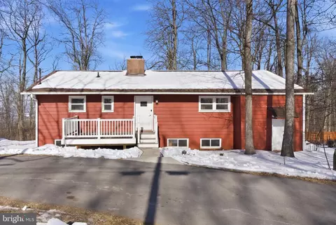 689 Ulysses Way, Linden, VA 22642