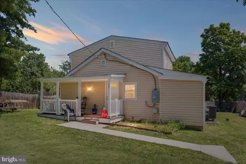 79 Bentonville Rd, Bentonville, VA 22610