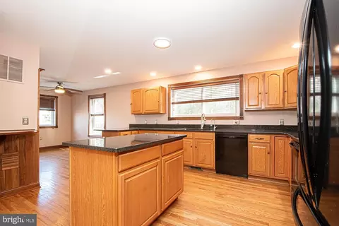 Kitchen - 664 Brandy Rd, Front Royal, VA 22630 photo 2 of 4