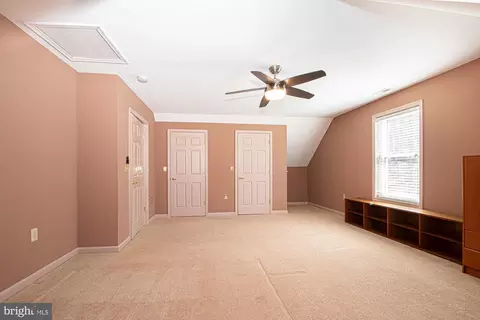 Bedroom - 664 Brandy Rd, Front Royal, VA 22630 photo 4 of 9