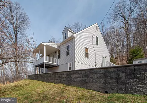 Exterior - 664 Brandy Rd, Front Royal, VA 22630 photo 6 of 10