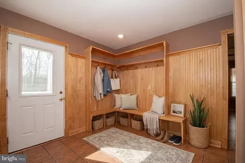Entry Way - 664 Brandy Rd, Front Royal, VA 22630 photo 1 of 4