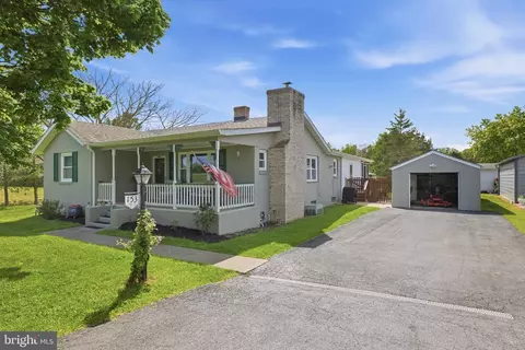 153 Totten Ln, Front Royal, VA 22630