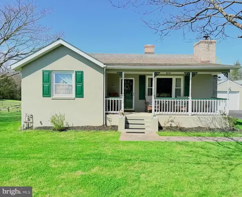 153 Totten Ln, Front Royal, VA 22630