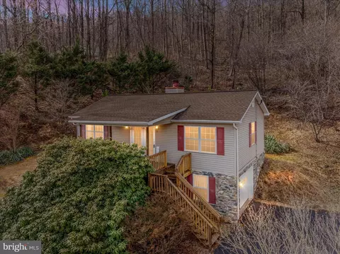 1057 Harmony Orchard Rd, Front Royal, VA 22630