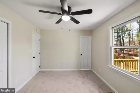 Bedroom - 247 Hickory Rd, Front Royal, VA 22630 photo 3 of 5