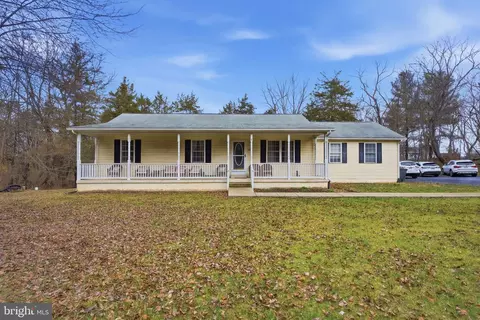 4624 Strasburg Rd, Strasburg, VA 22657