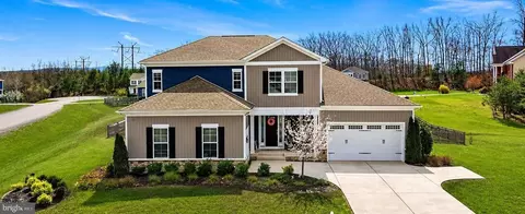 21 Sand Bunker Ct, Front Royal, VA 22630