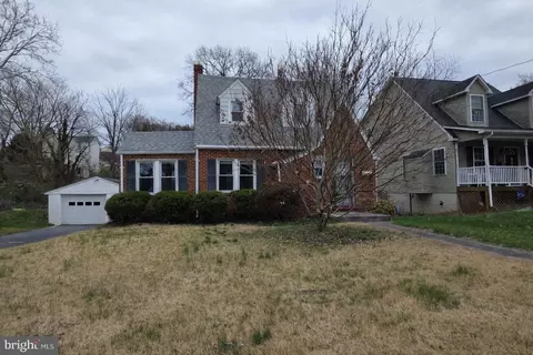 411 Kerfoot Ave, Front Royal, VA 22630