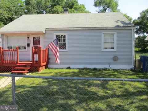 721 W 14th St, Front Royal, VA 22630