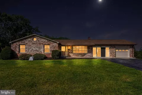 731 Kendrick Ford Rd, Front Royal, VA 22630