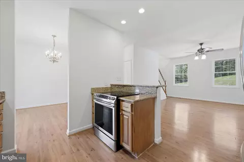 Entry Way - 65 Cheyenne Ln, Front Royal, VA 22630 photo 1 of 1