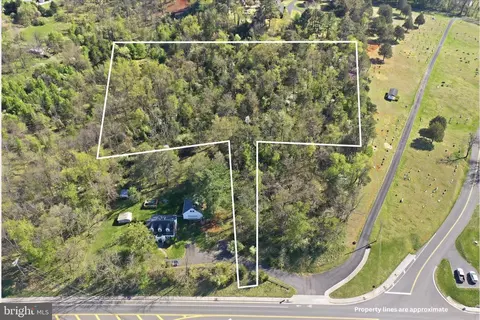 Happy Creek Road, Front Royal, VA 22630