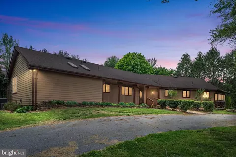 263 Bowling Green Rd, Front Royal, VA 22630