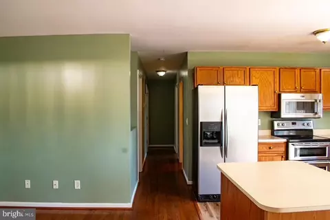 Entry Way - 13 Crestview Dr, Front Royal, VA 22630 photo 2 of 2