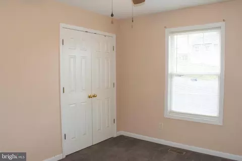 Bedroom - 13 Crestview Dr, Front Royal, VA 22630 photo 1 of 10