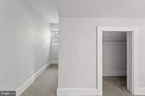 Entry Way - 630 Midland Ave, Front Royal, VA 22630 photo 12 of 12