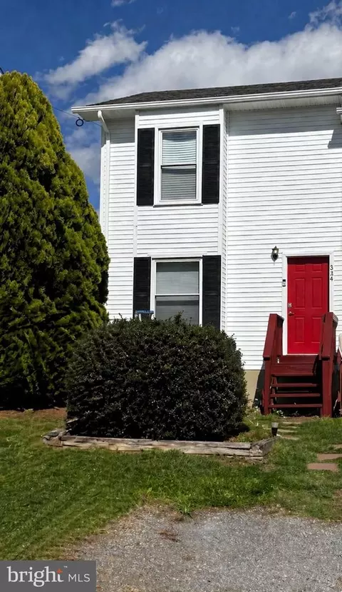334 Cherrydale Ave, Front Royal, VA 22630