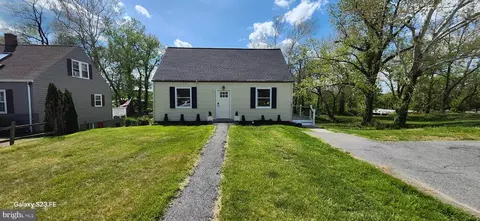 714 Crosby Rd, Front Royal, VA 22630