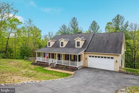 220 Deerhaven Rd, Front Royal, VA 22630