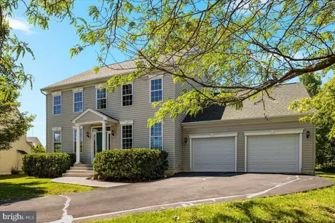 849 Village Ct, Front Royal, VA 22630