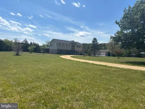 312 Southern Dr, Strasburg, VA 22657